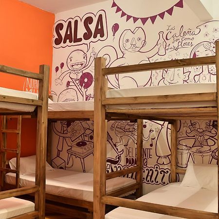 Lulos Hostal Boutique Hostel Cali Εξωτερικό φωτογραφία