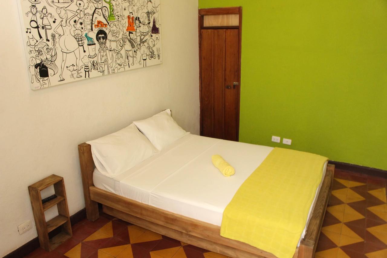 Lulos Hostal Boutique Hostel Cali Εξωτερικό φωτογραφία